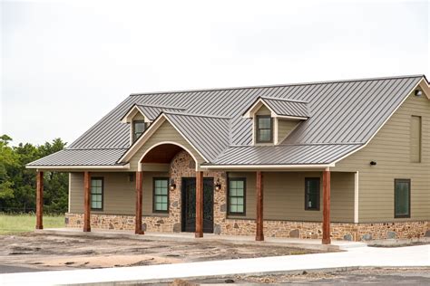 pictures of houses with metal roofs|metal roofing photo gallery.